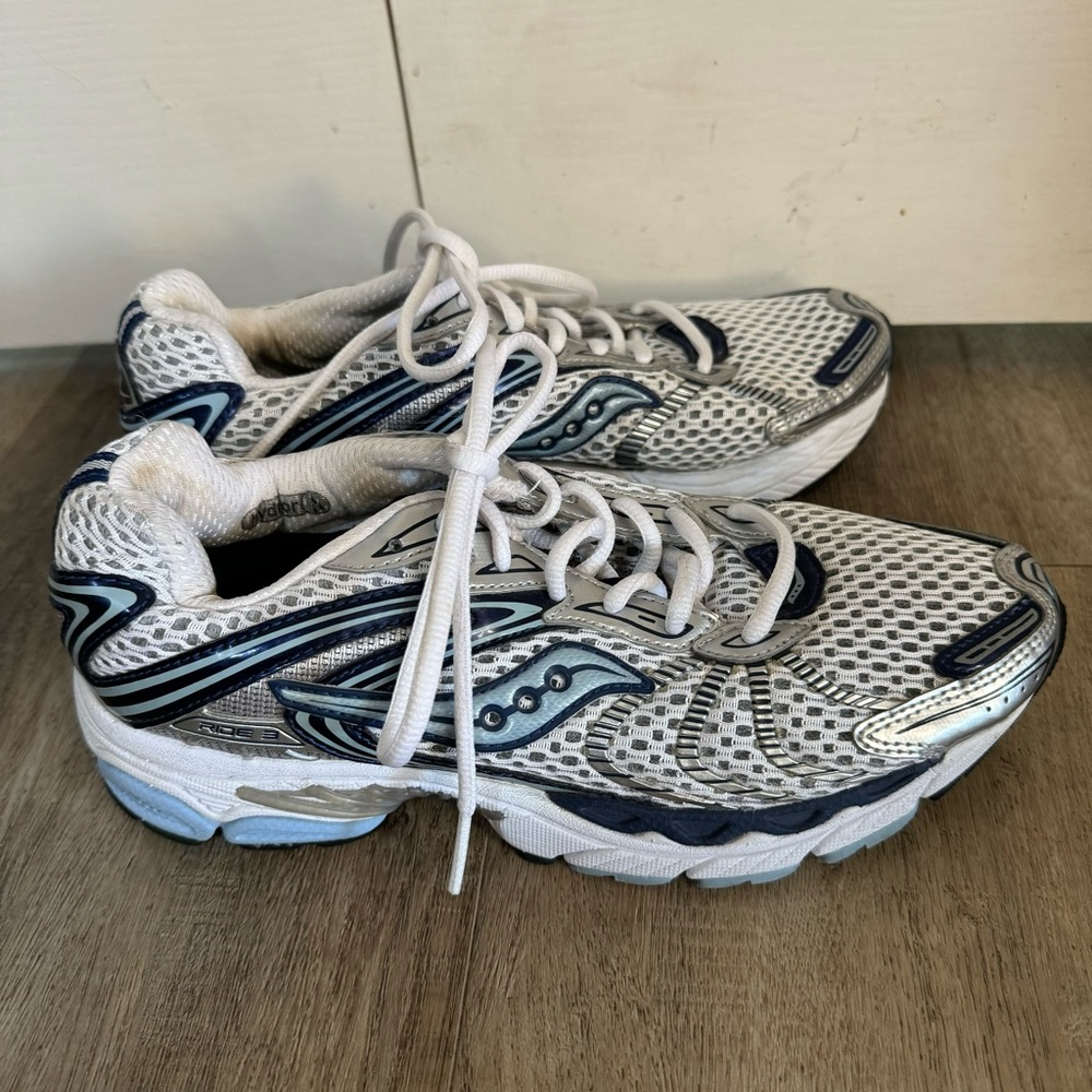 Women’s Saucony Progrid Shoes Gray and Blue Size 8.5